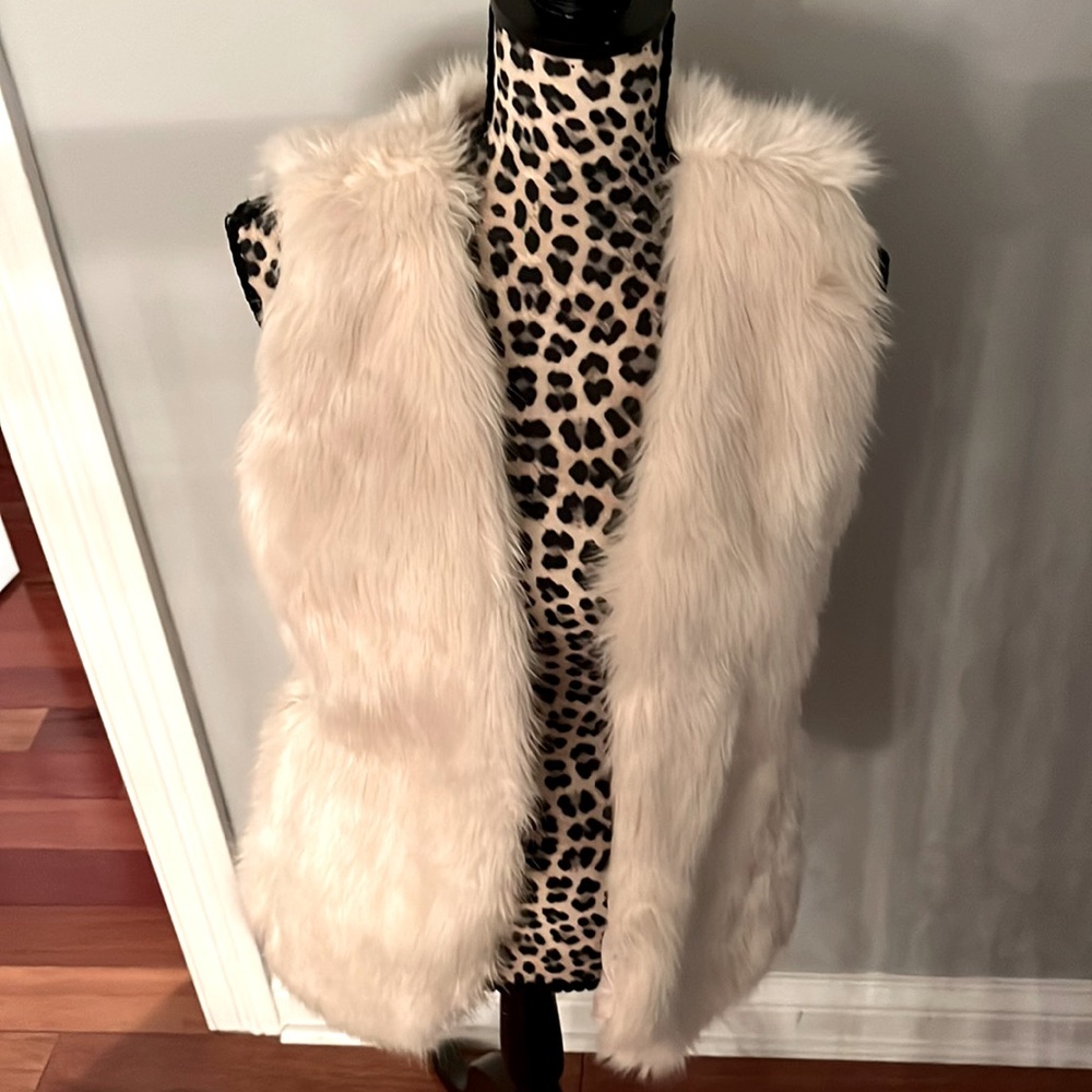 Faux Fur Vest like brand new.  Never worn